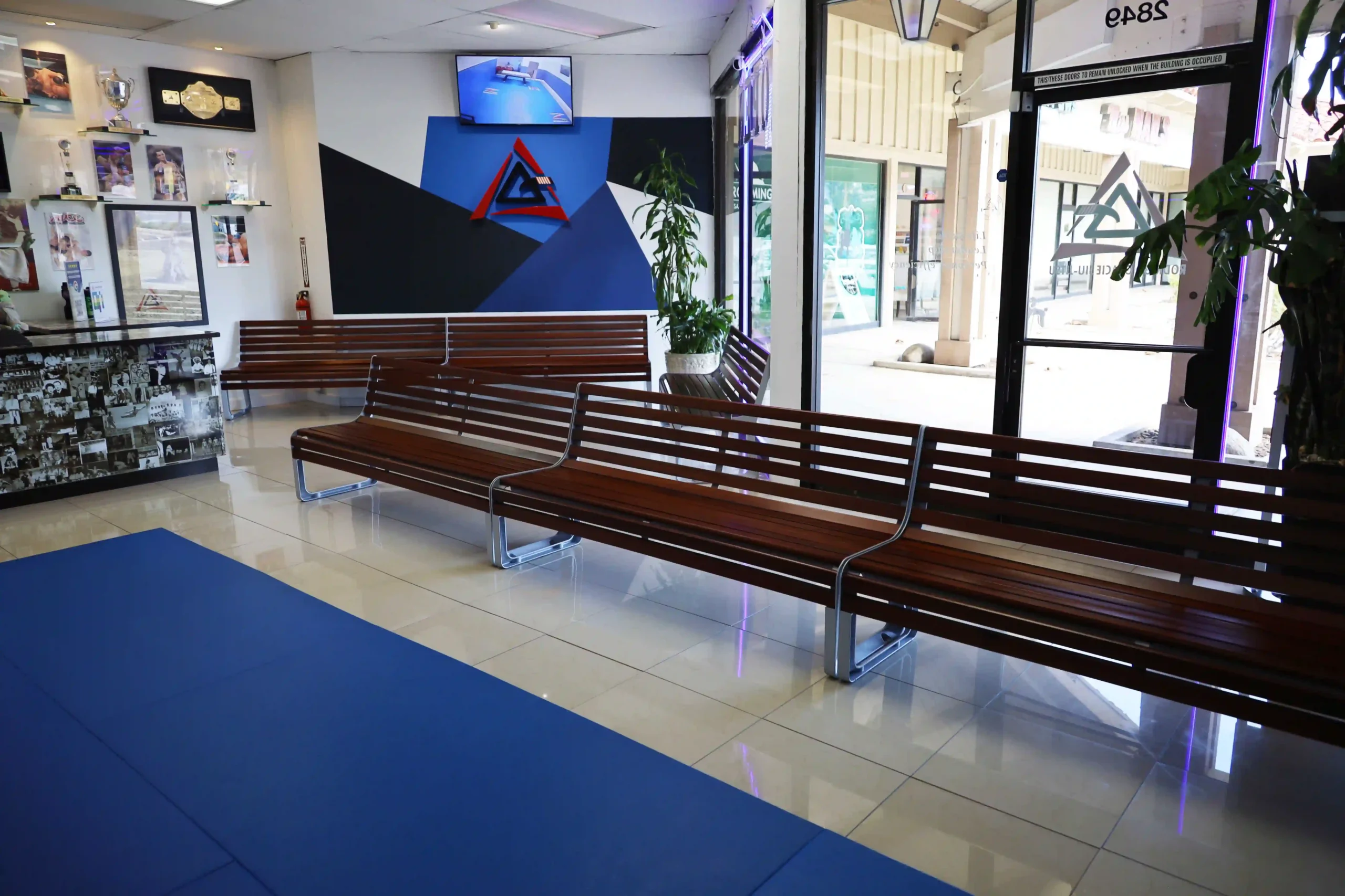 Mat Viewing Area